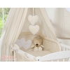 11-osainen vuodevaatesetti vauvalle + katosverho - Hanging Hearts Beige Valkoisilla Pilkuilla