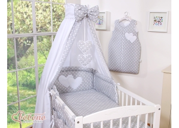 5-osainen vuodevaatesetti vauvalle + katosverho - Hanging Hearts Harmaa Valkoisilla Pilkuilla
