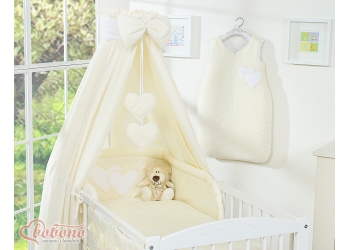 Katosverho vauvan sänkyyn - Hanging Hearts  Norsunluu Puuvilla
