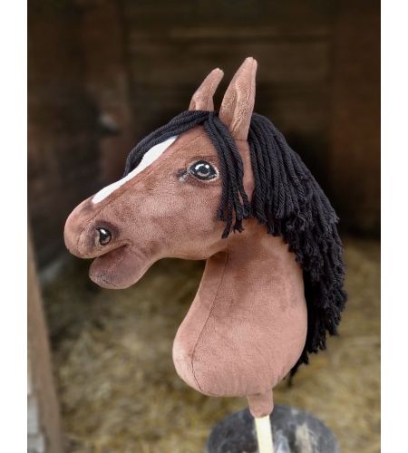 Hobby Horse Punaruunikko Pitkä Musta Harja