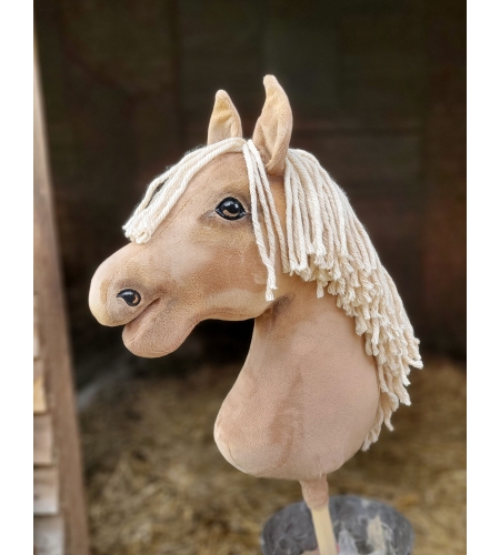 Keppihevonen Palomino
