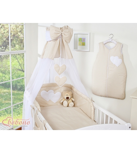11-osainen vuodevaatesetti vauvalle + katosverho - Hanging Hearts Beige Valkoisilla Pilkuilla