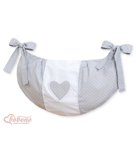 Pinnasänkyyn kiinnitettävä pussukka - Hanging Hearts Harmaa Valkoisilla Pilkuilla